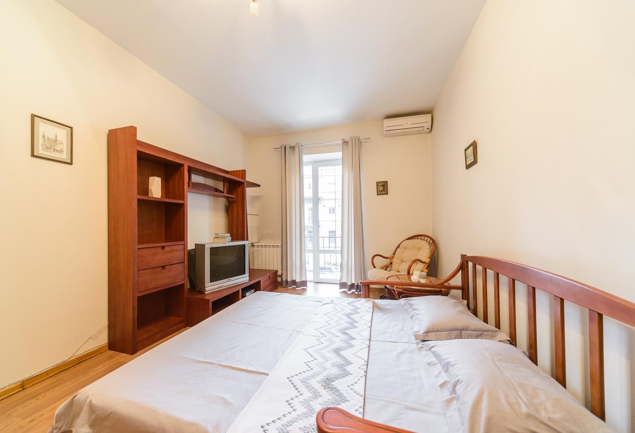 1-Room Apartments Kiev City Center Extérieur photo